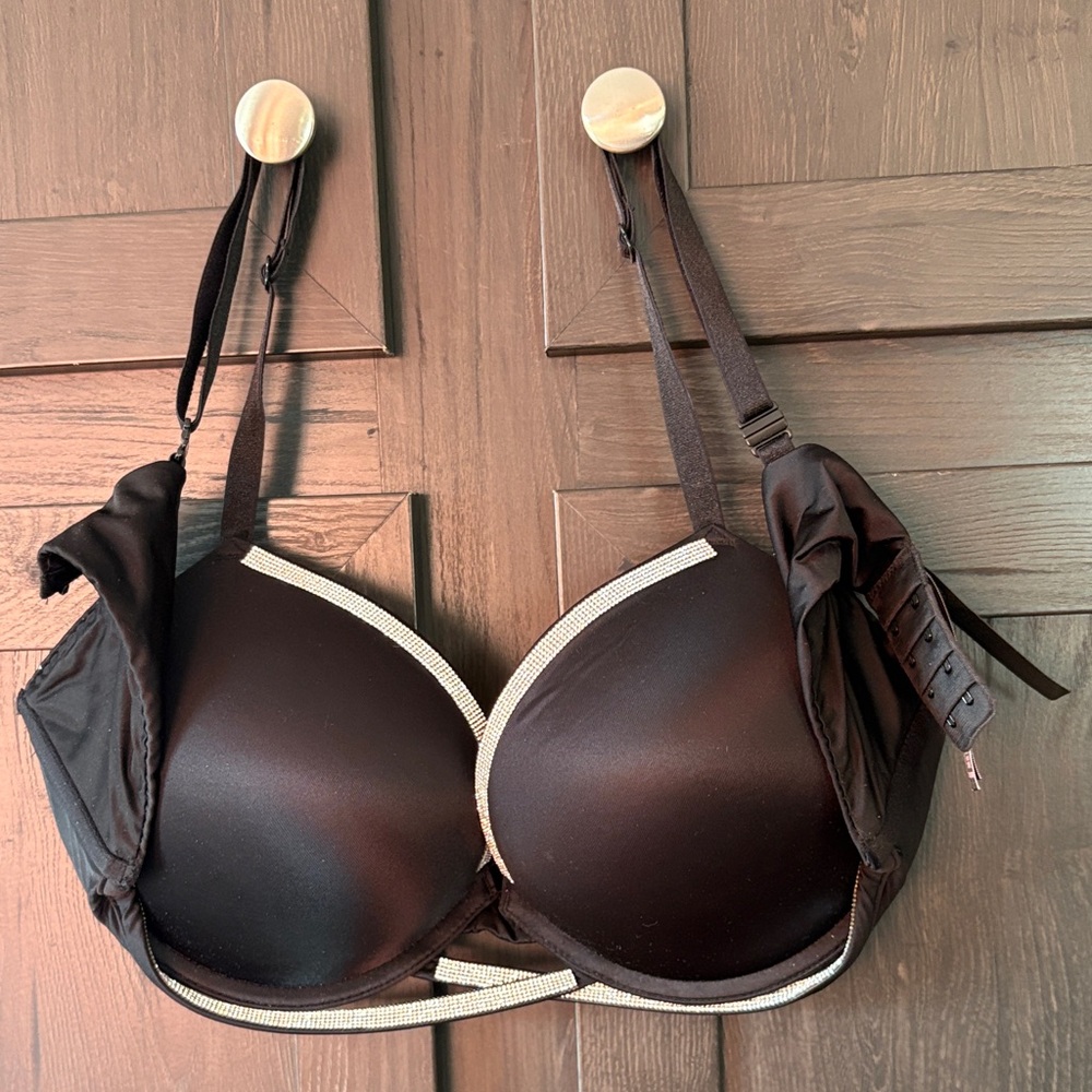 Victoria's Secret Black and Silver Bra